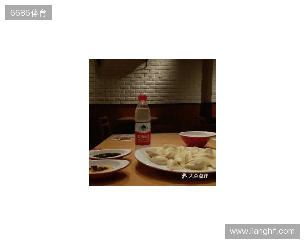 约尼查:我喜欢玉溪的米线、水饺、烧烤 希望能在玉昆踢到退役 约尼查:我喜欢玉溪的米线、水饺、烧烤 希望能在玉昆踢到退役